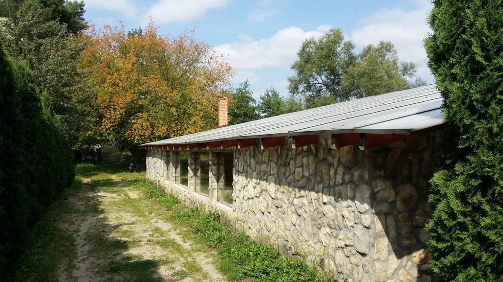 Wyspa Kampinos Brochow Екстер'єр фото